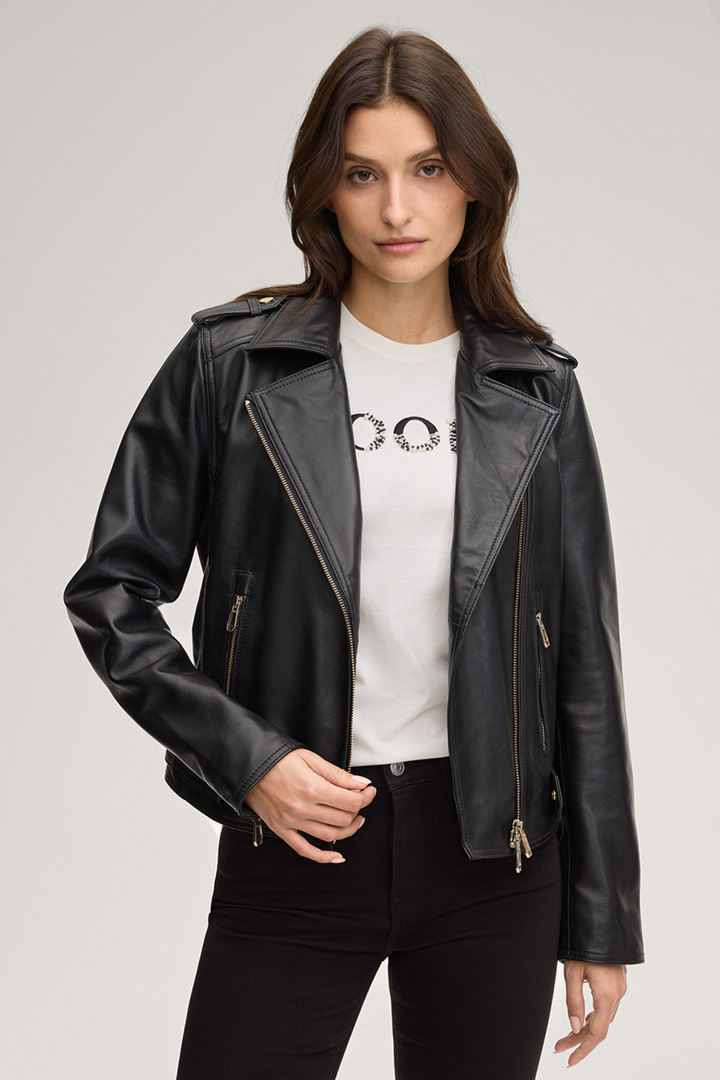 Führt zu Produktdetailseite „Lederjacke Lina in Schwarz"