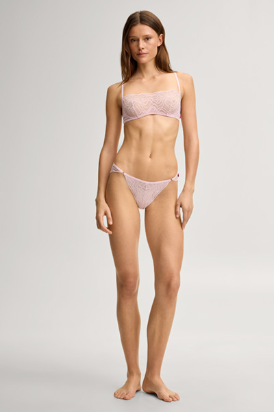 Führt zu Produktdetailseite „Bandeau-BH mit Spitze in Rosé"