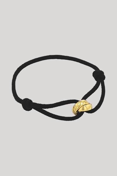 Führt zu Produktdetailseite „Armband mit Logo-Anhänger in Schwarz/Gold"