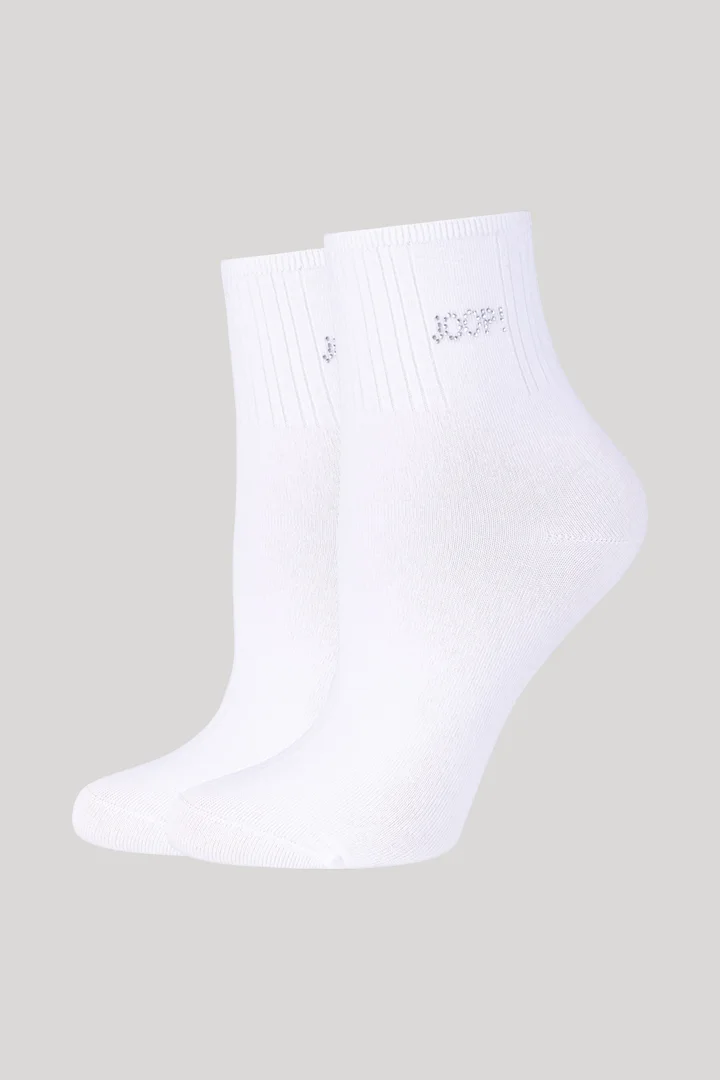 Leads to product detail page "2-pack of socks: for your daily glam in white"
