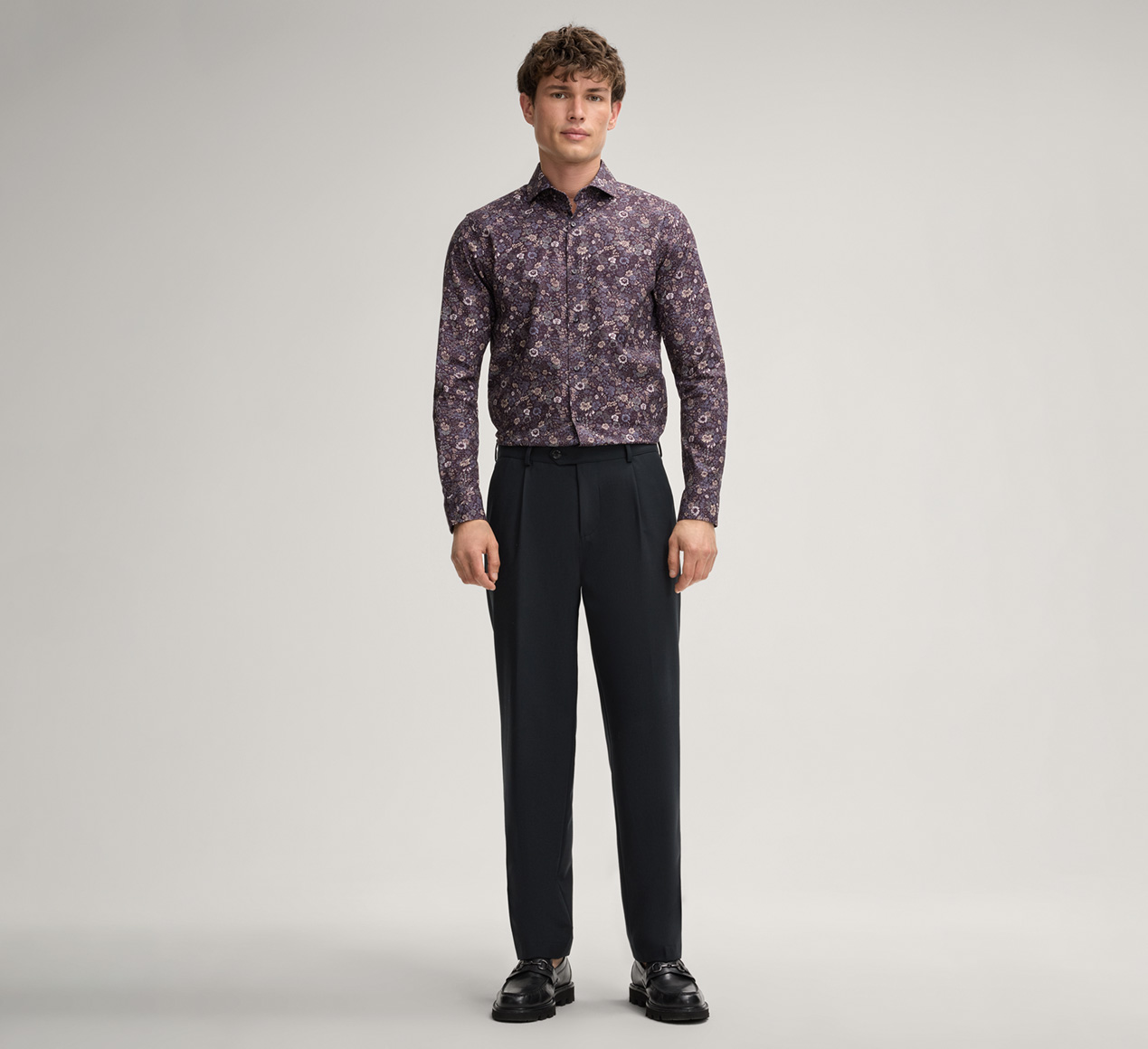 JOOP! präsentiert das Produkt Hemd Pares in Lila gemustert aus der Kategorie Hemden