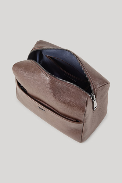 Cardona Eris toiletries bag in dark brown