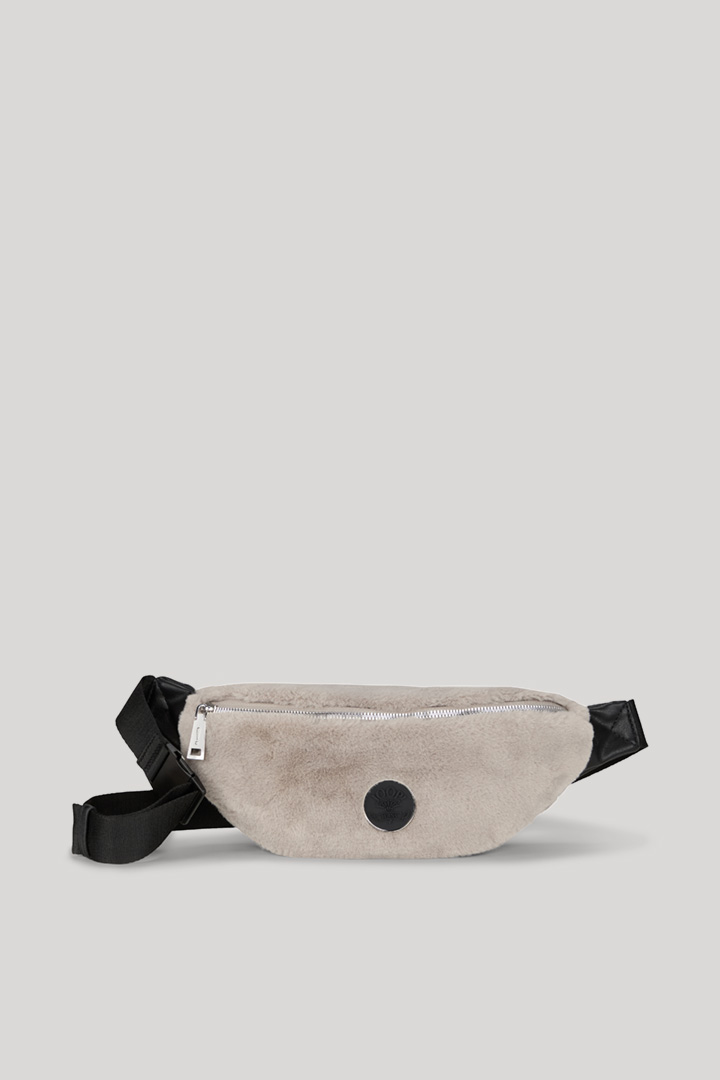 Leads to product detail page "Coniglio Bibi Belt Bag in Light Grey"