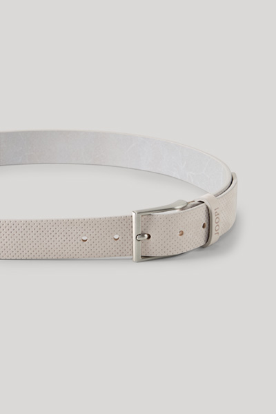 Leads to product detail page "Light grey leather belt"