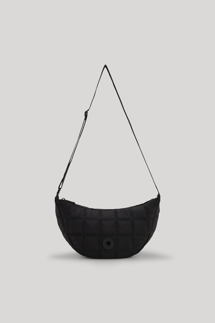 Führt zu Produktdetailseite „Schultertasche Facilita Ivy in Schwarz"