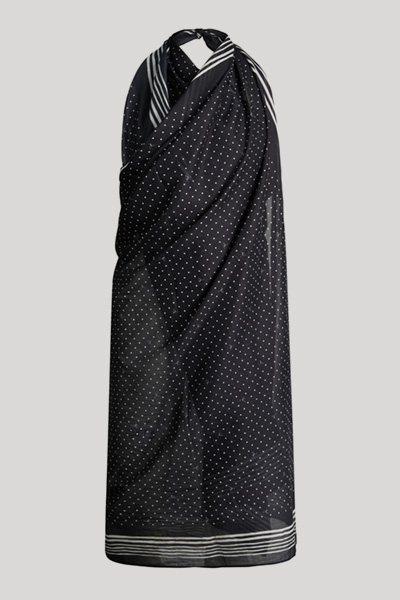 Leads to product detail page "Brismar beach patterned pareo in black"