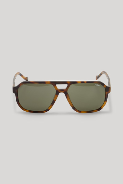 Leads to product detail page "Brown patterned sunglasses"