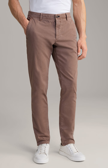 Matthew Chinos in Copper Red