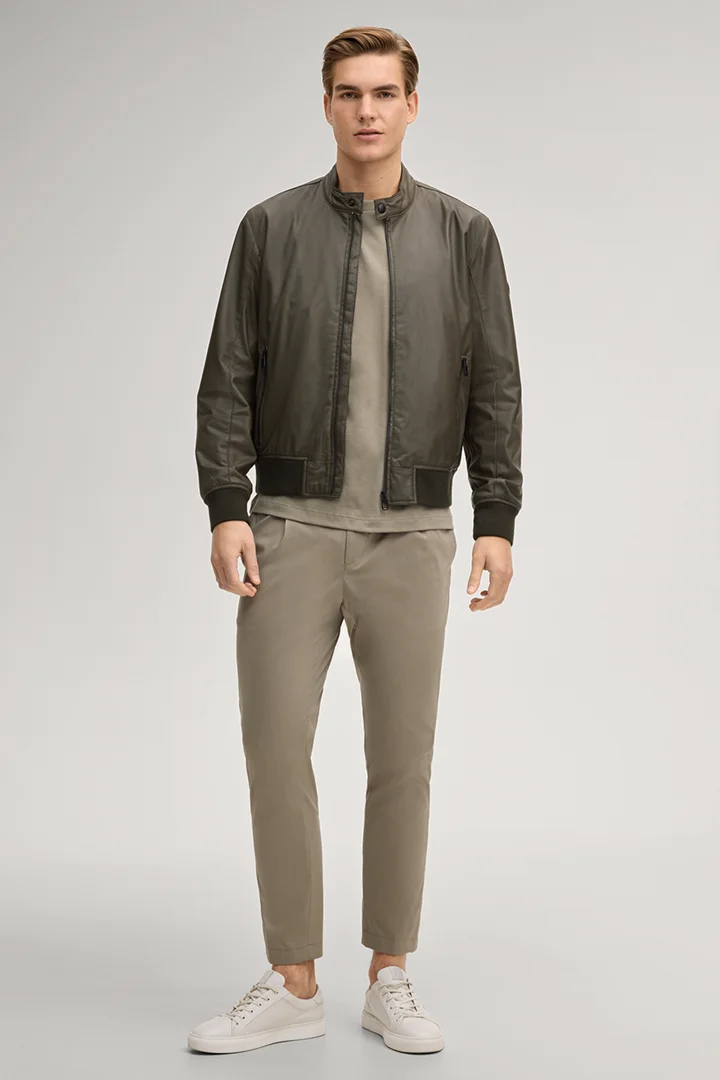 Leads to product detail page "Bamor leather jacket in green"