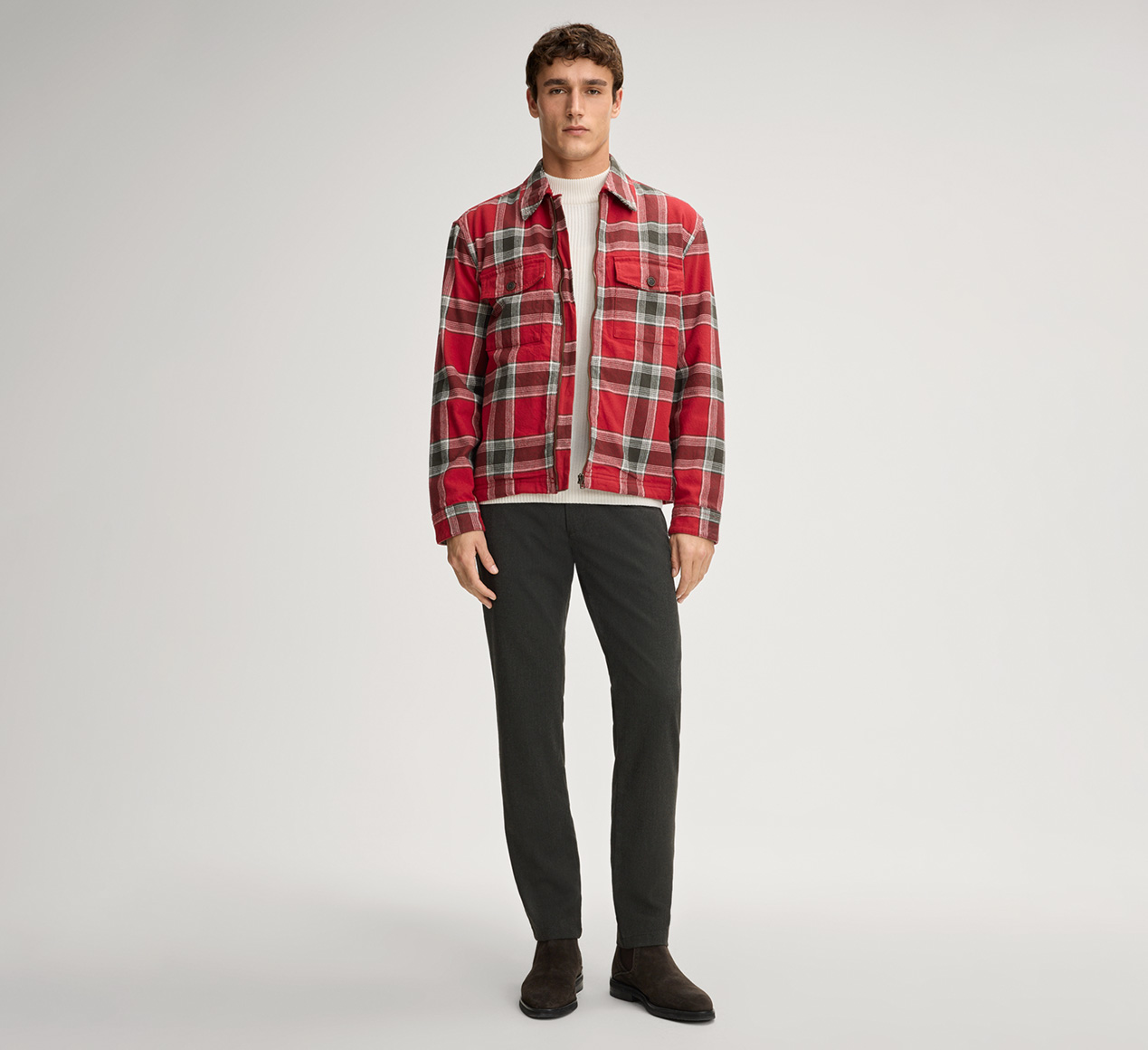 JOOP! präsentiert das Produkt Chino Matthew in Dunkelgrün aus der Kategorie Hosen & Chinos