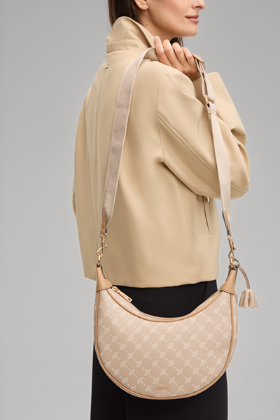 Cortina Jennifer Patterned Shoulder Bag in Beige