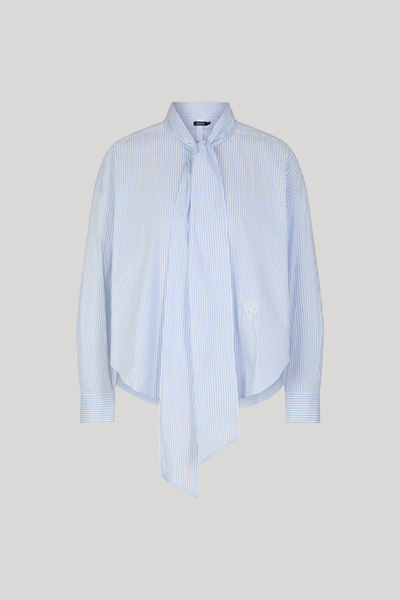 Benina Pussybow Blouse in Light Blue/White Stripes