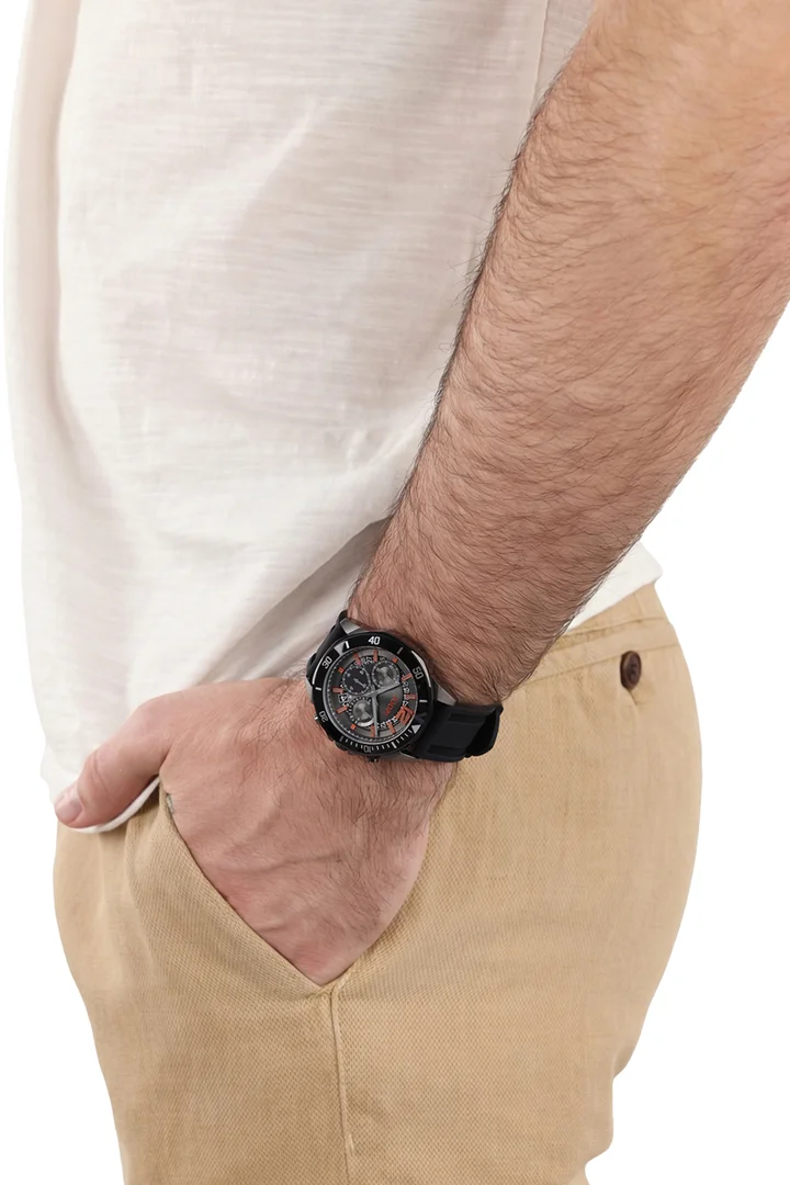 Führt zu Produktdetailseite „Chronograph in Schwarz"