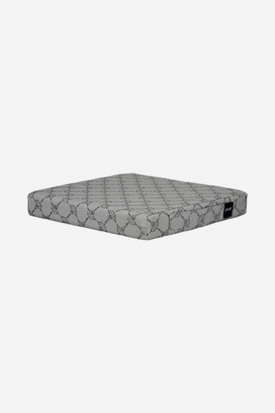 Führt zu Produktdetailseite „Sitzkissen JOOP! OUTDOOR CUSHION CORNFLOWER RELAX in Stein, 40 x 40 cm"