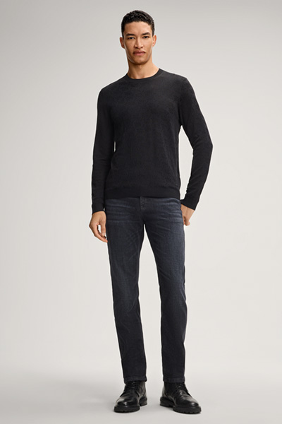 Cahilo Cornflower Pullover in Black