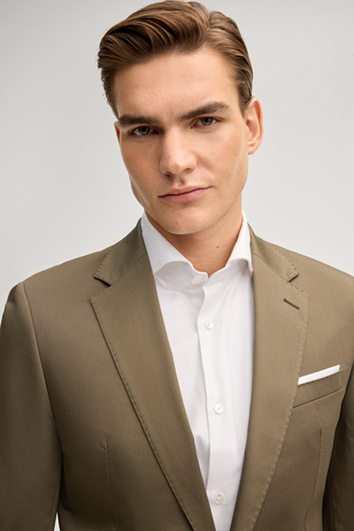 Anzug Herby-Blayr in Khaki