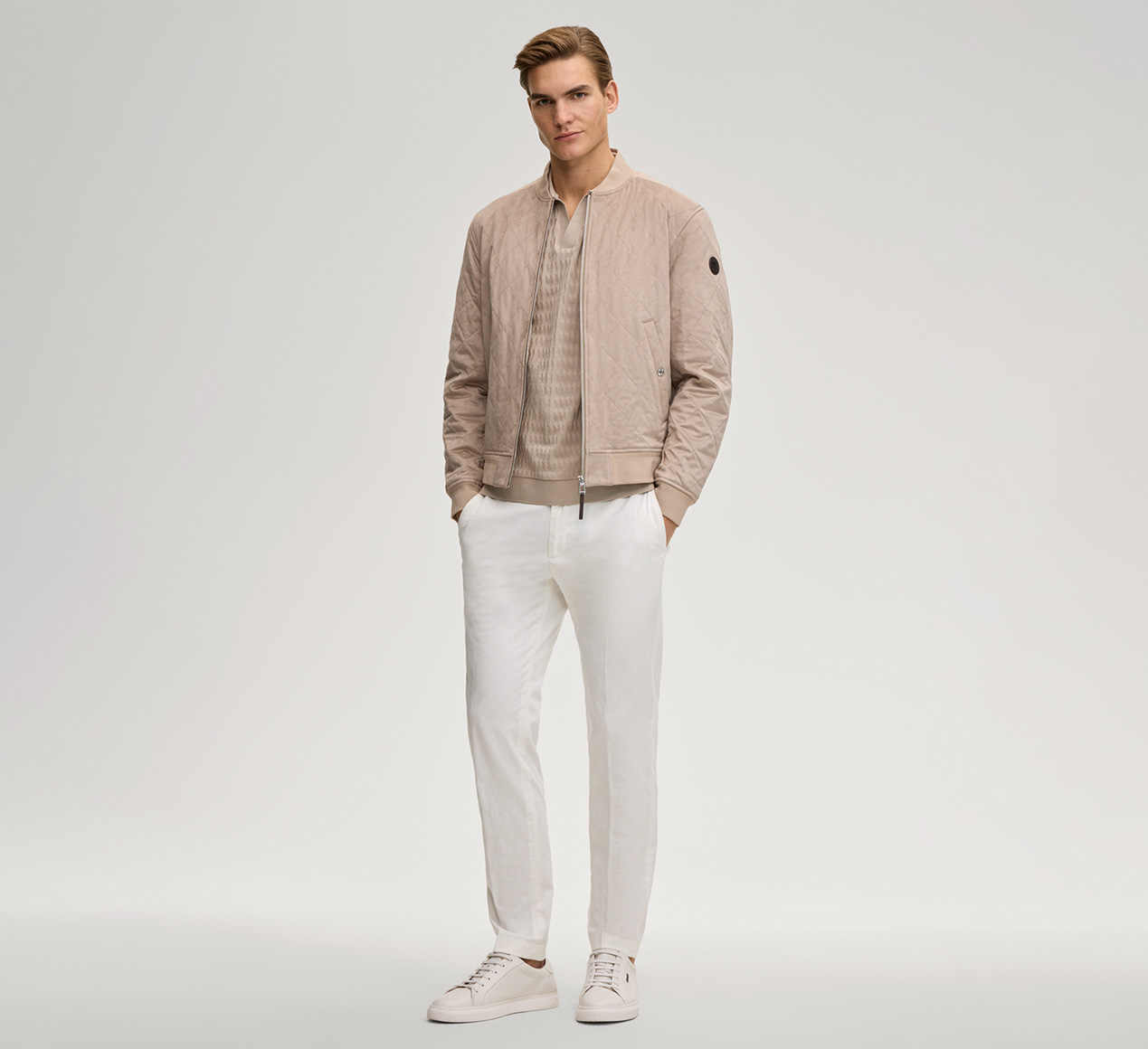 JOOP! präsentiert das Produkt Blouson Ronan in Beige aus der Kategorie Jacken