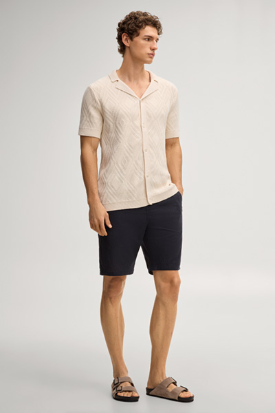 Leads to product detail page "Diamor knitted jumper in cream with a pattern"