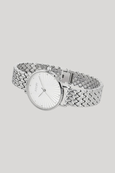 Leads to product detail page "Women's silver wristwatch"