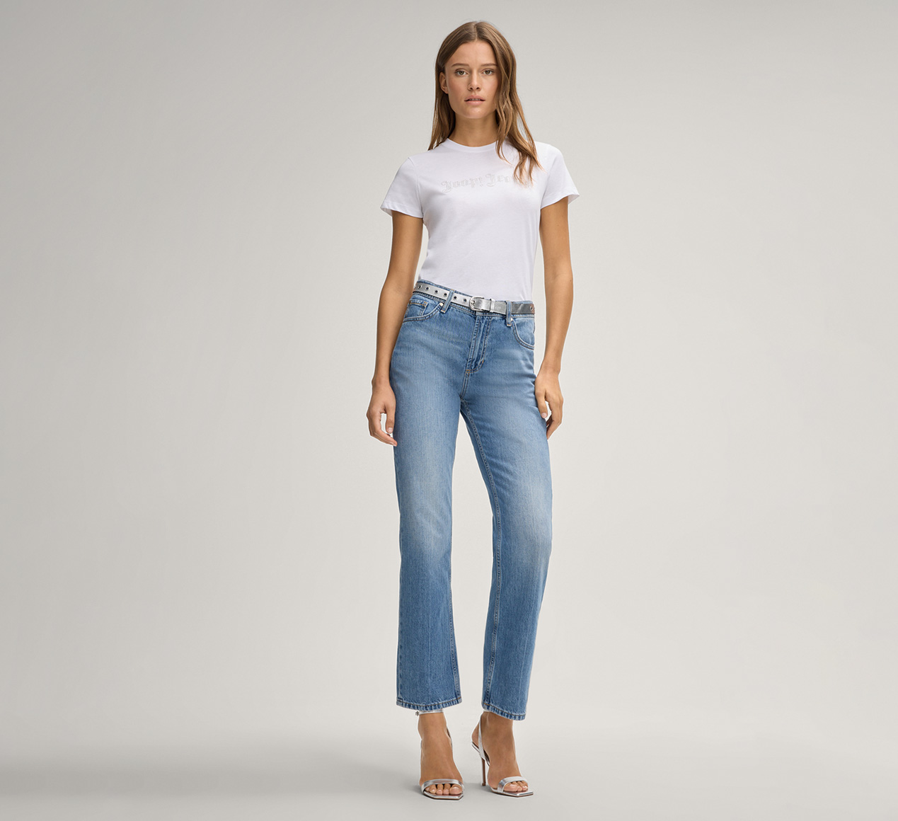 JOOP! presents the product Tesmia T-shirt in White from the category Shirts & Sweatshirts