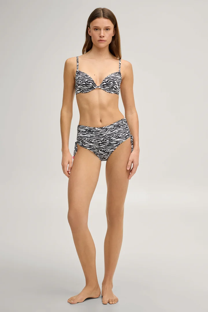 Leads to product detail page "High waisted bikini bottoms in black and white tiger print"