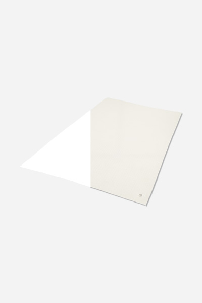 Leads to product detail page "Joop! weavelle plaid 130x170 cm, white"