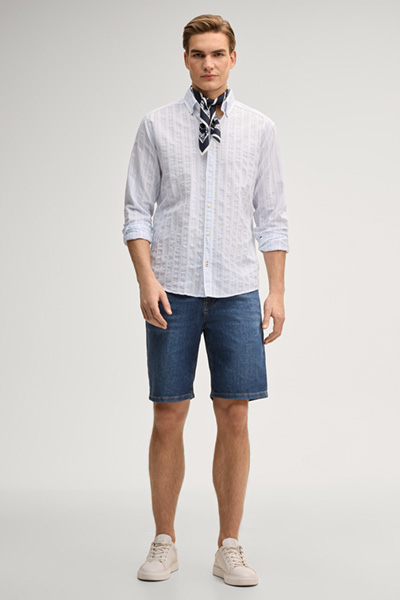 Hemd Heli in Hellblau gestreift