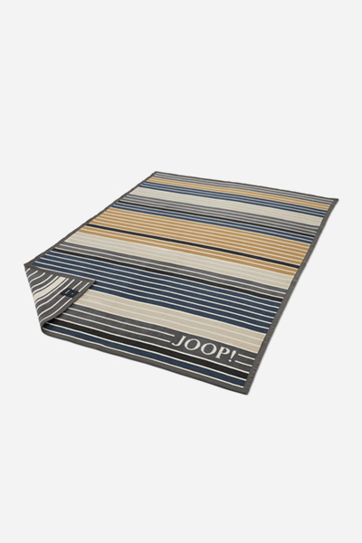 Führt zu Produktdetailseite „Wohndecke JOOP! OUTDOOR LIFESTYLE in Curry/Stein, 125 x 170 cm"