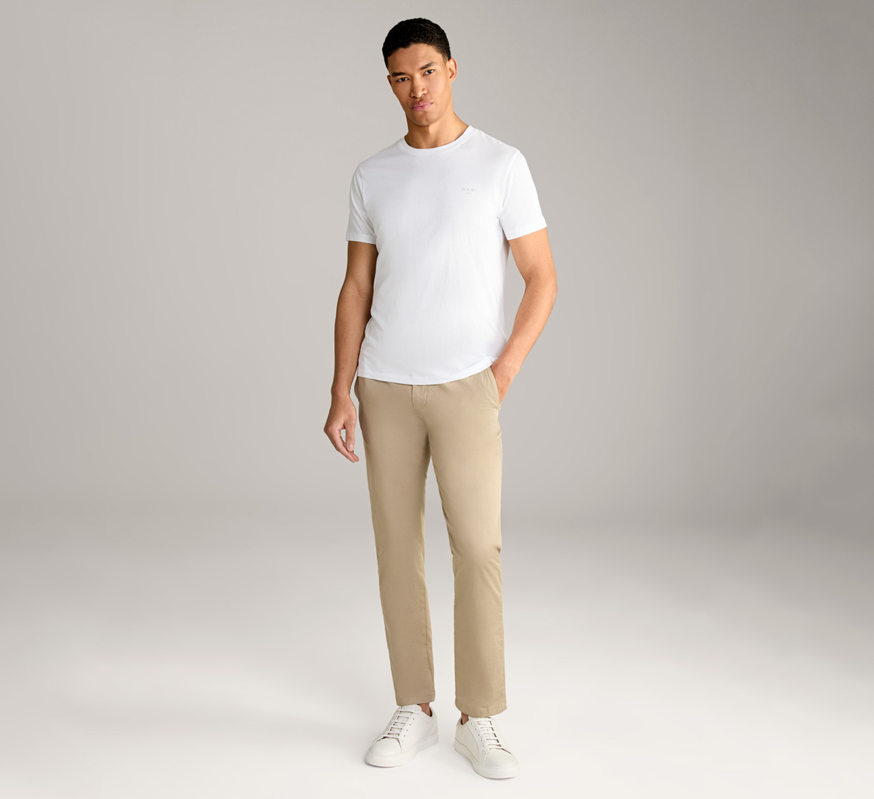 JOOP! presents the product Matthew Chinos in Beige from the category Trousers & Chinos