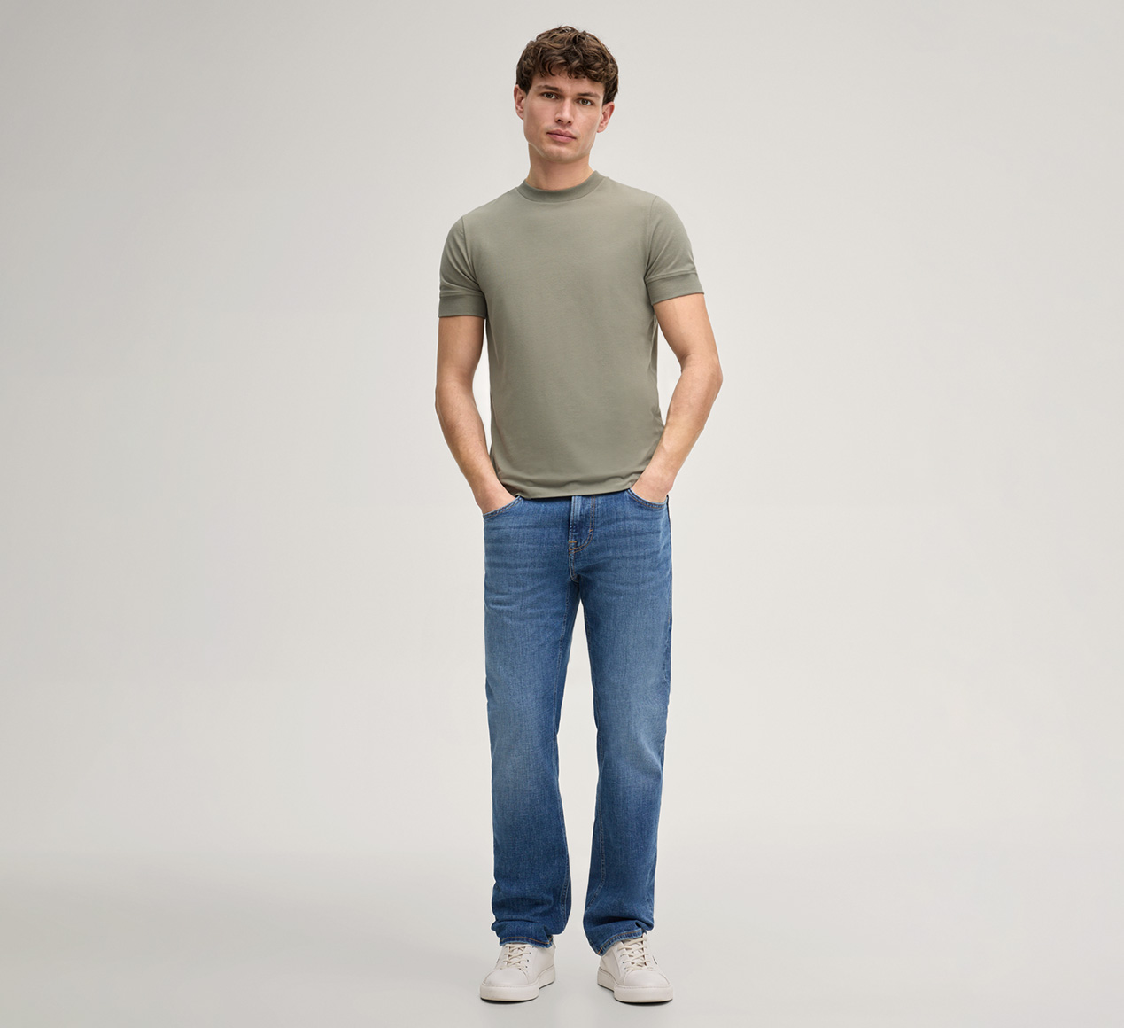 JOOP! präsentiert das Produkt T-Shirt Cedric in Khaki aus der Kategorie T-Shirts & Sweats