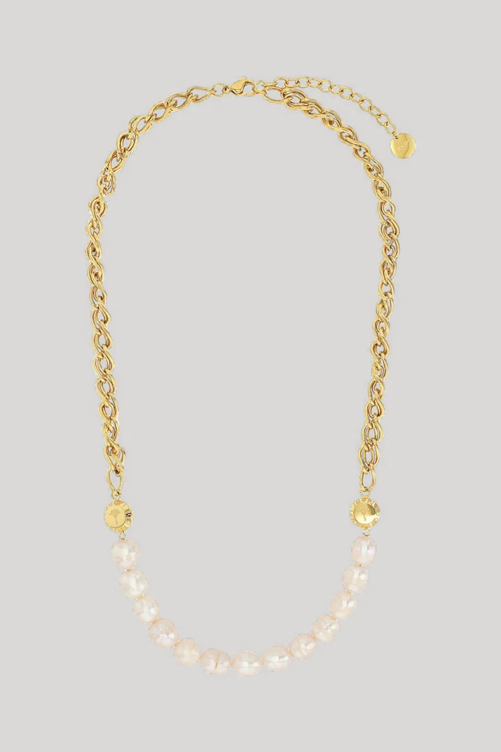Führt zu Produktdetailseite „Collier mit Zuchtperle in Gold"