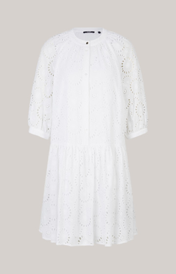 Embroidered dress in white