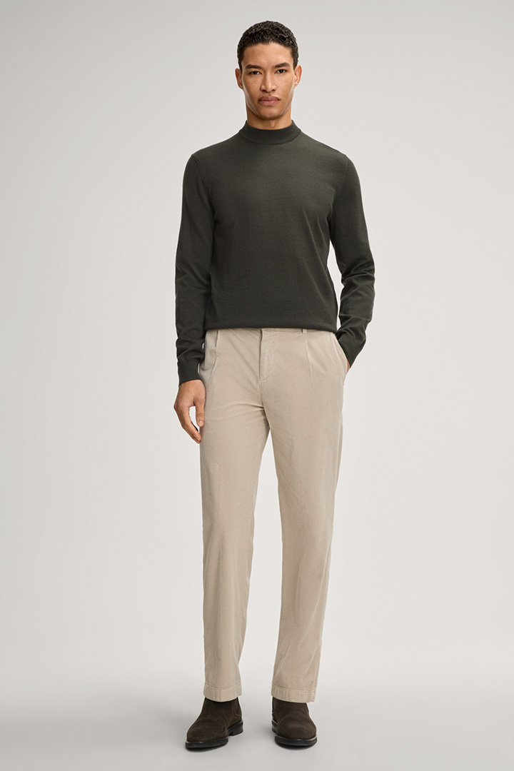 Leads to product detail page "Lexter Corduroy Trousers in Sand"