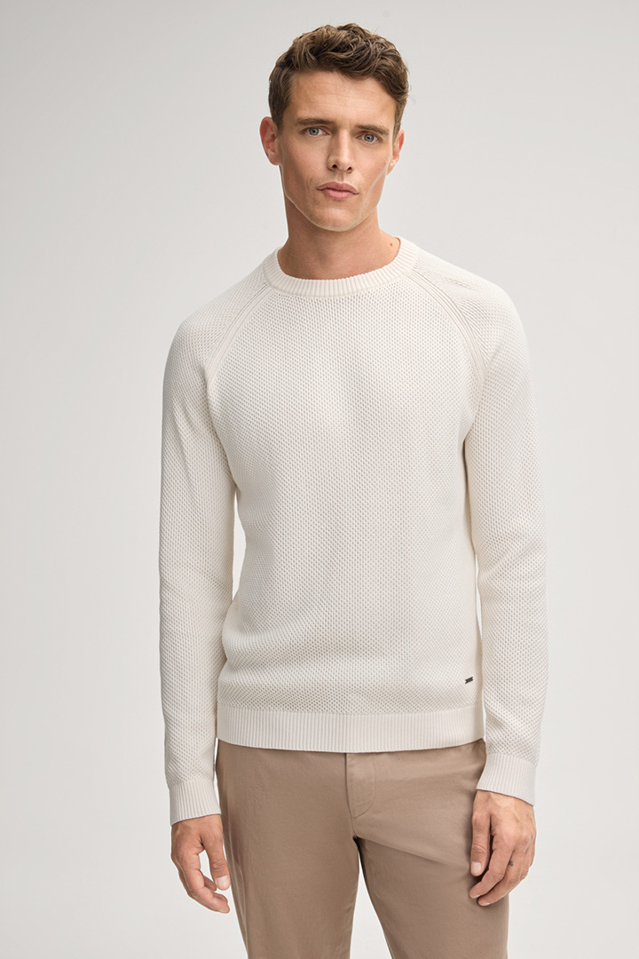 Leads to product detail page "Nadion Knitted Pullover in Cream"