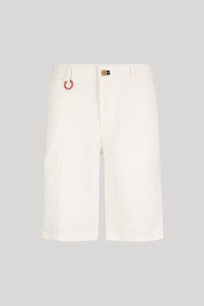 Leads to product detail page "Rudo bermuda shorts in off-white"
