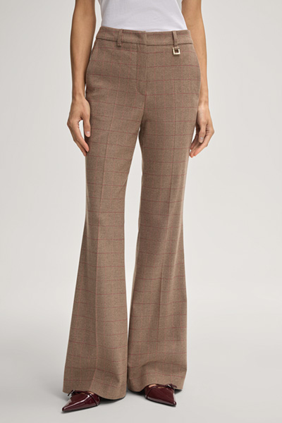 Polina Suit Trousers in a Beige/Red Check