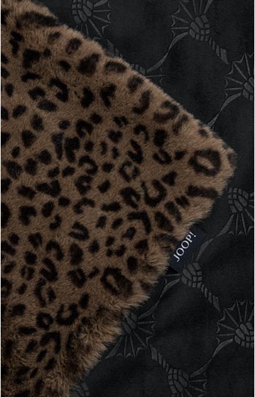 Führt zu Produktdetailseite „null"