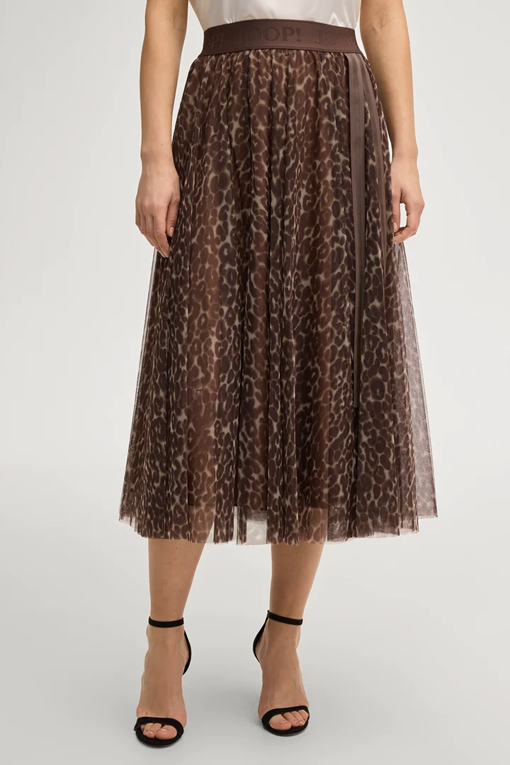 Führt zu Produktdetailseite „A-Linien-Rock Fridi in Braun Leomuster"