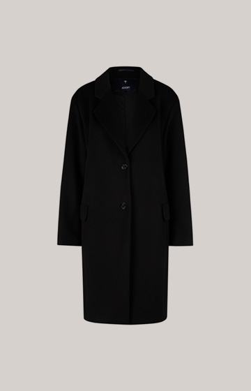 Coat in Black