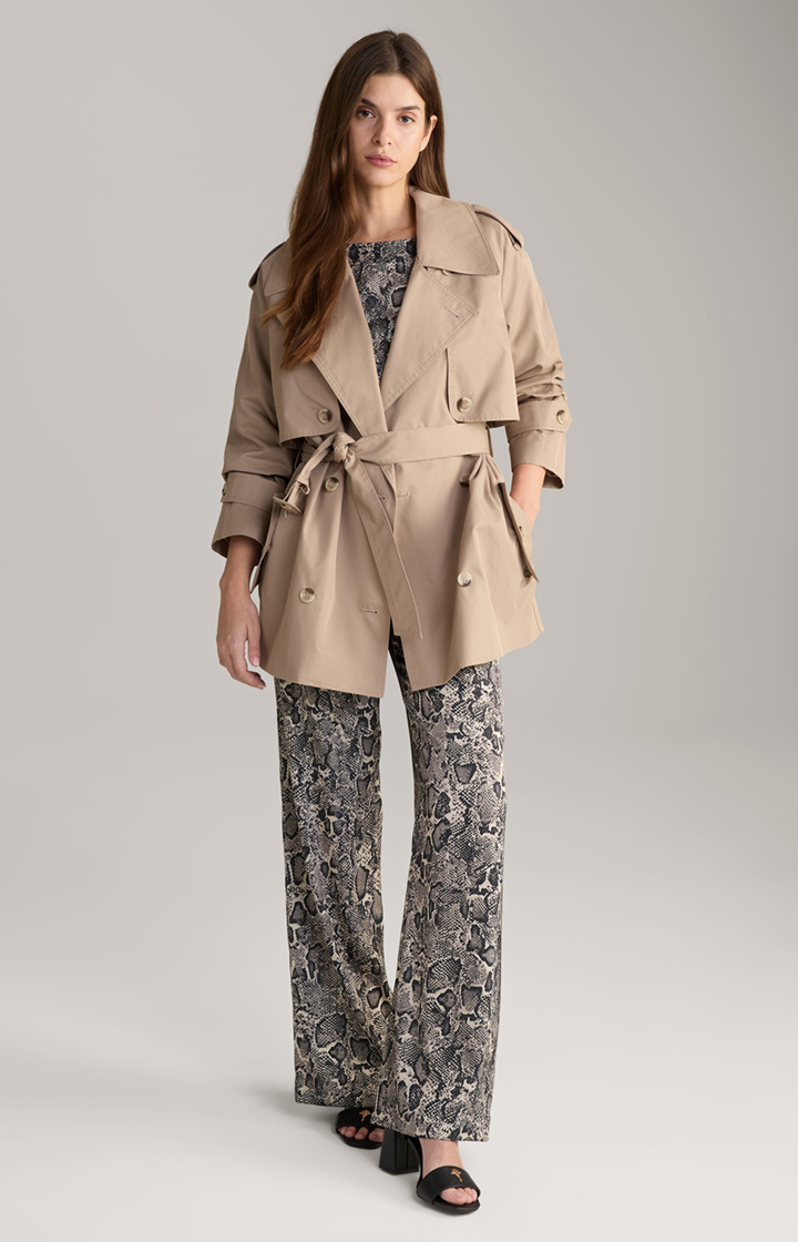 Carrie Trench Coat in Beige