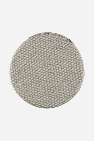 Führt zu Produktdetailseite „Sitzkissen rund JOOP! OUTDOOR CUSHION RELAX in Sand, 40 x 40 cm"