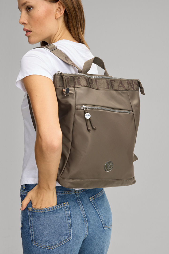 Leads to product detail page "Lietissimo Elva Backpack in Sand"