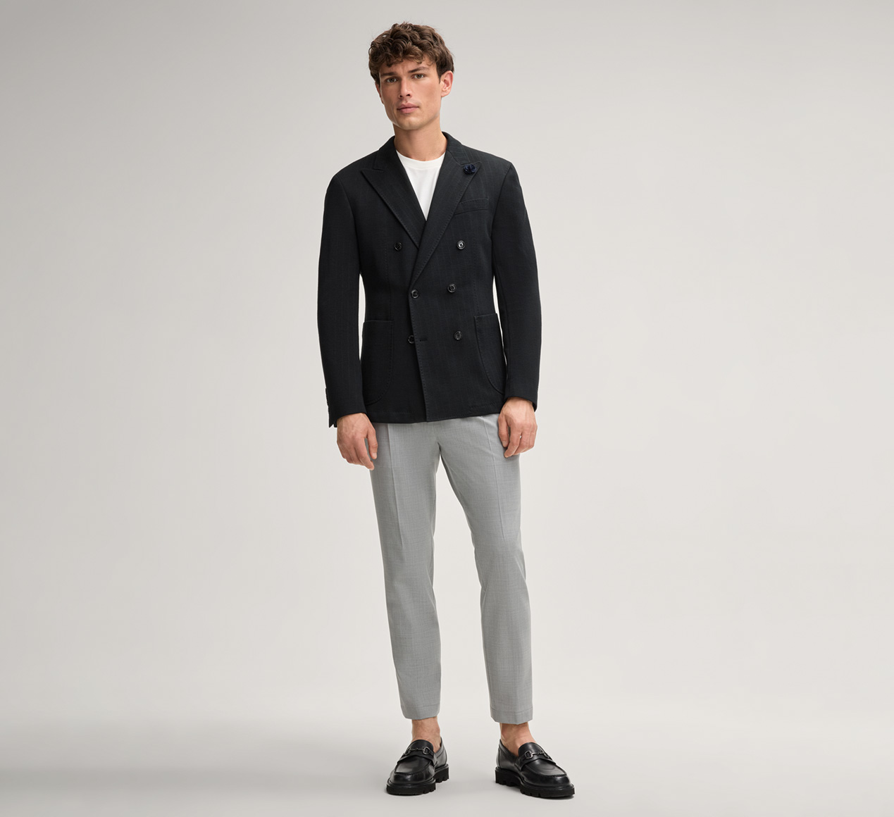 JOOP! präsentiert das Produkt Sakko Heazy in Schwarz aus der Kategorie Sakkos