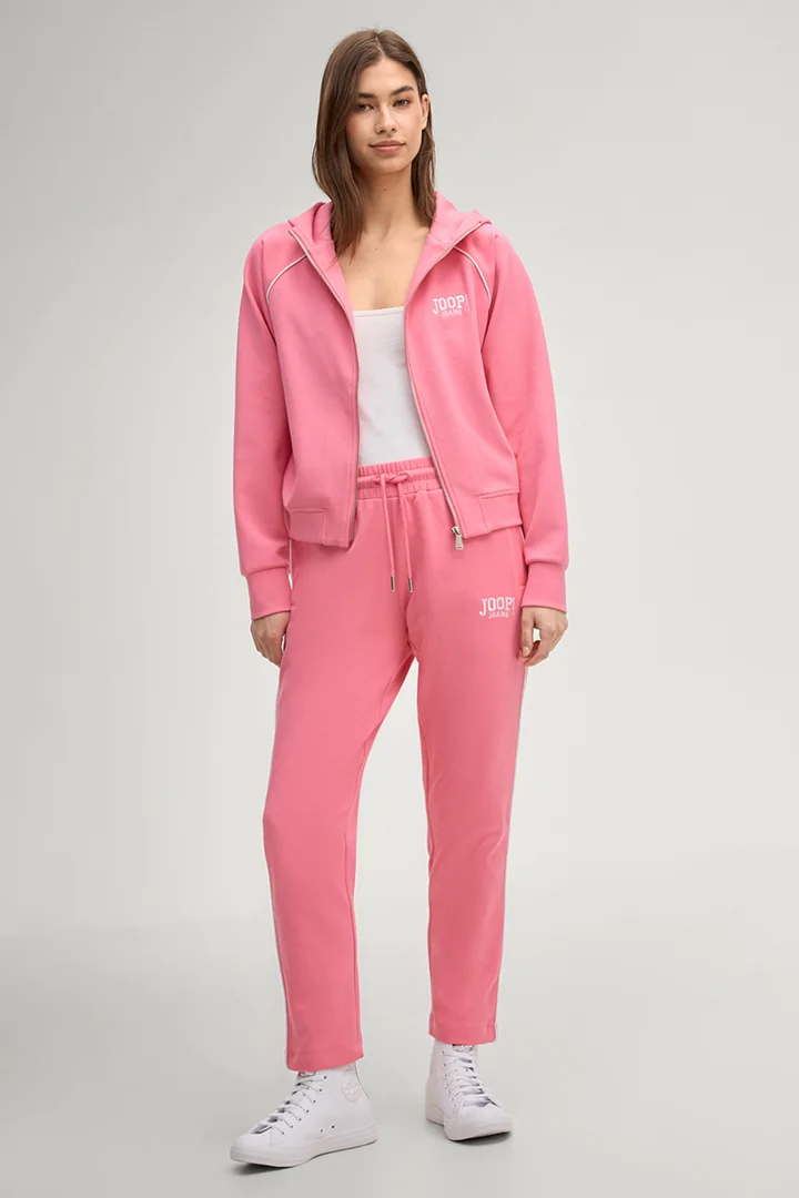 Leads to product detail page "Tito hoodie sweatshirt in pink"