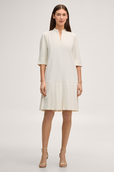 Leads to product detail page "Dalga dress in off-white"