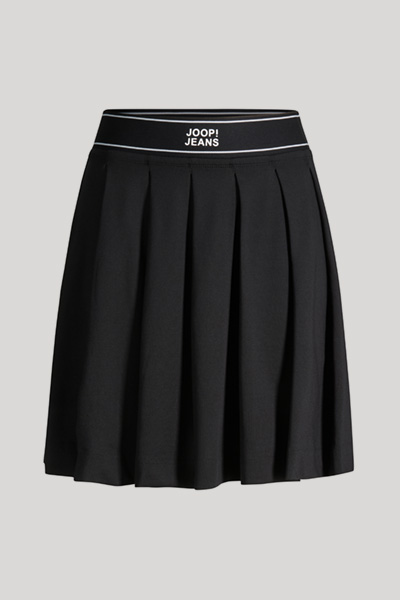 Taria mini skirt in black