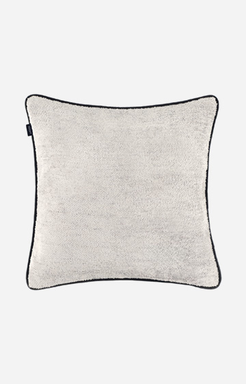 Leads to product detail page "null"