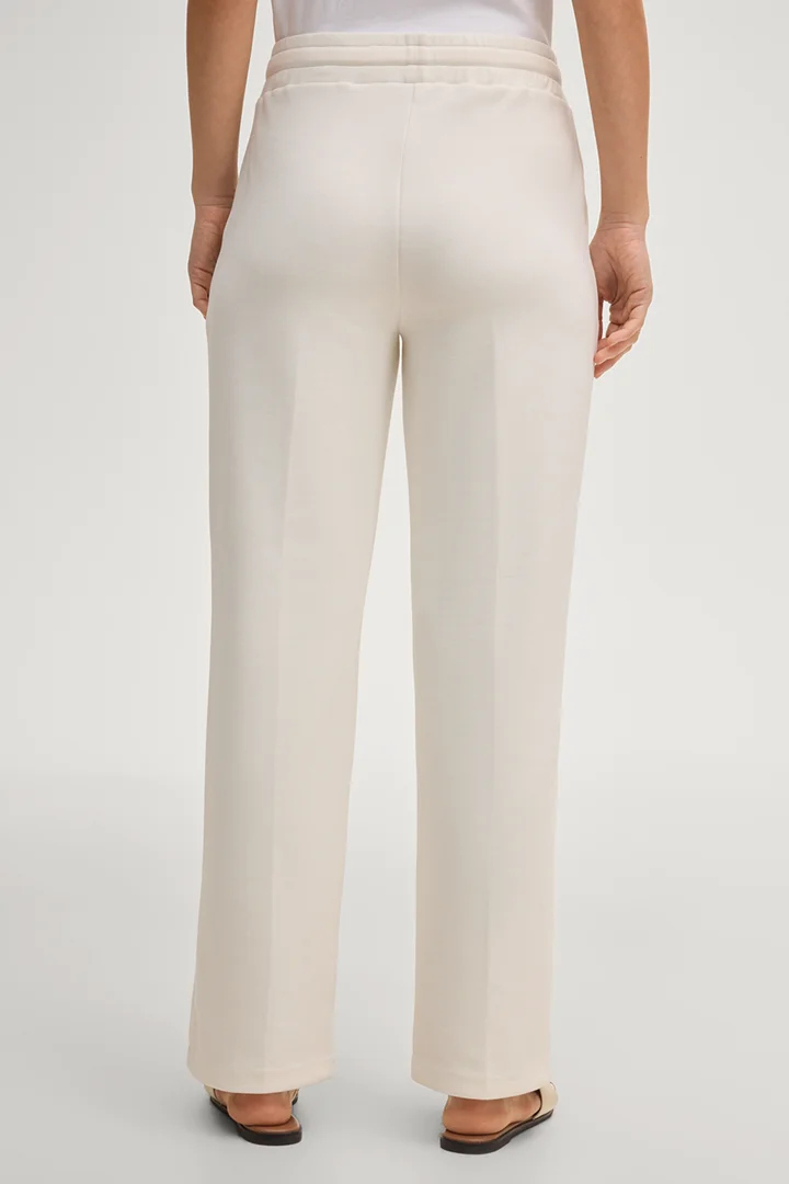 Talila jogging trousers in off-white