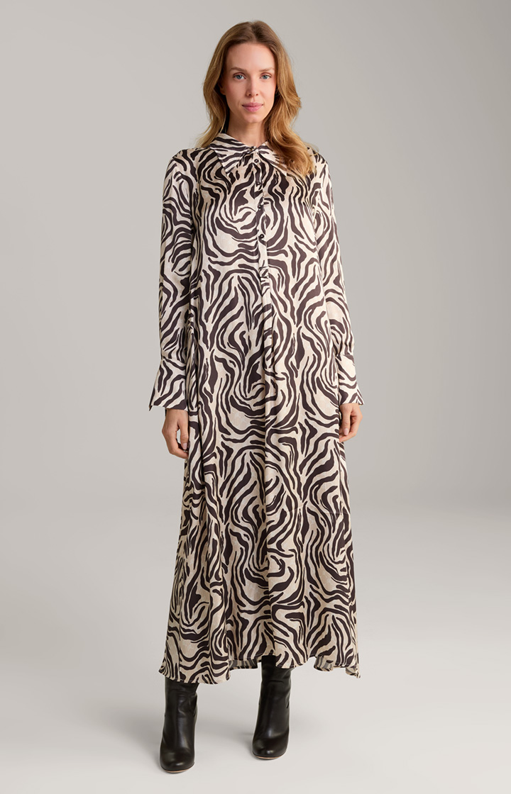 Satin maxi dress in beige/brown pattern