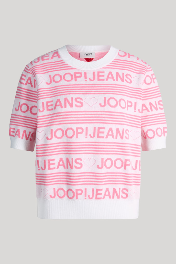 Leads to product detail page "Karie knitted shirt in pink/white patterned"